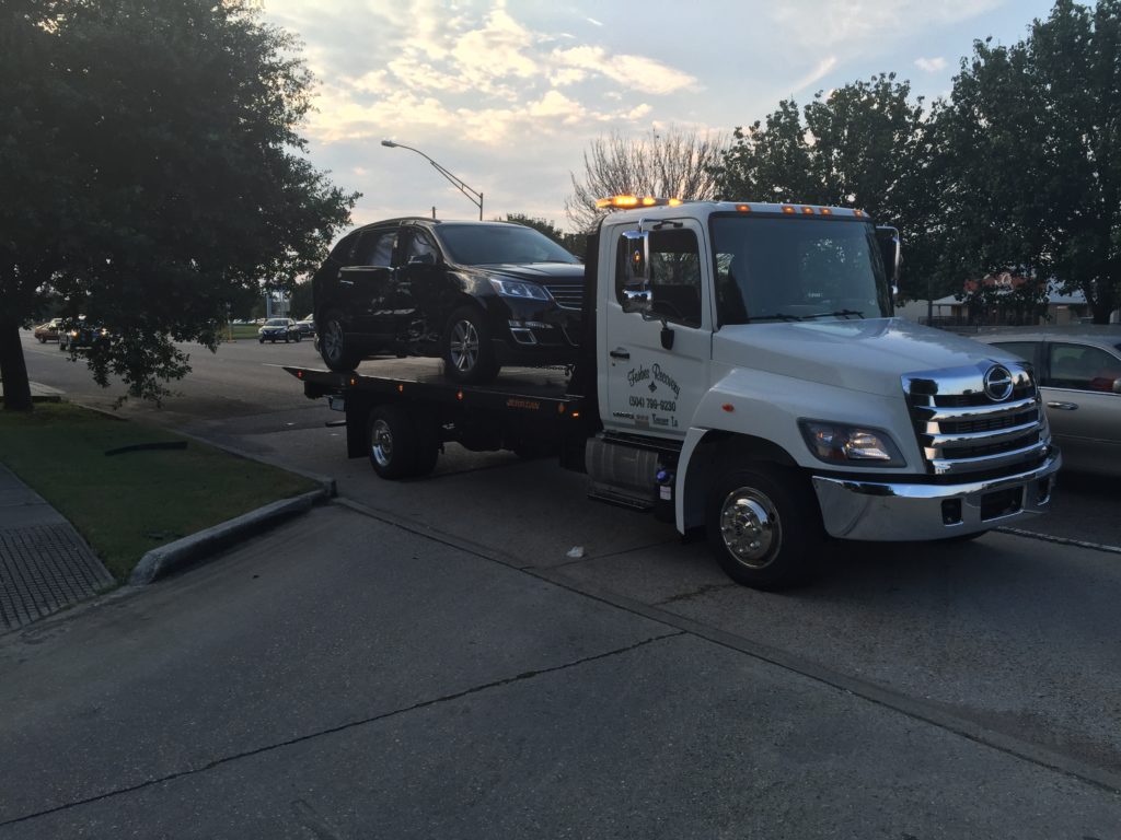 Towing Service Wrecker Service Covington Louisiana - Tow Truck